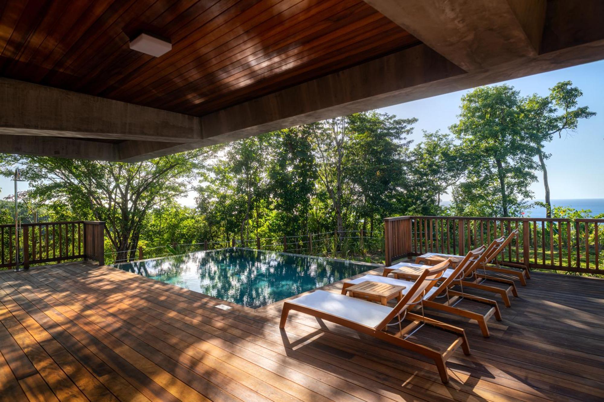 Secret Bay Hotel Portsmouth Екстериор снимка