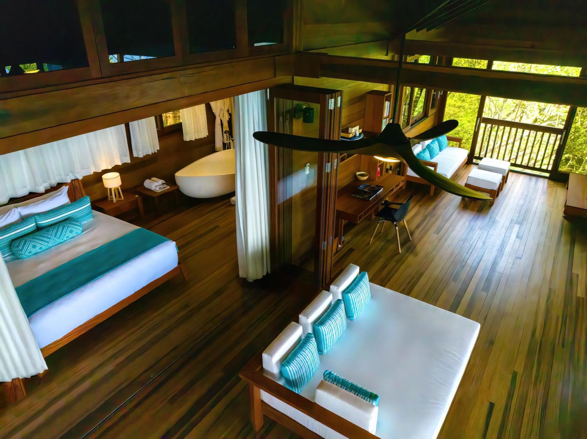 Secret Bay Hotel Portsmouth Екстериор снимка